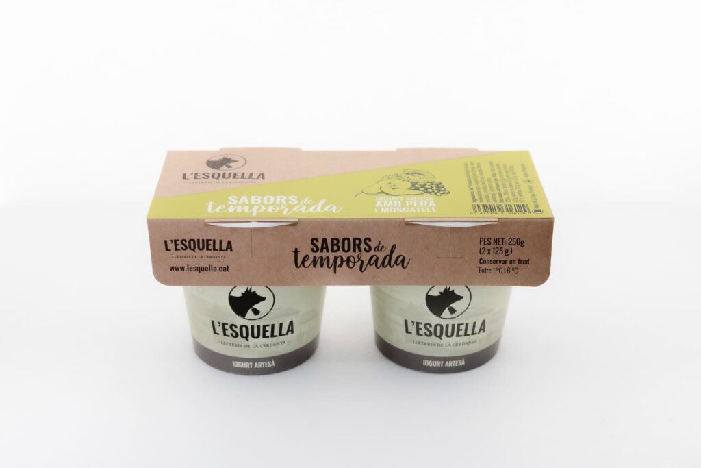 Iogurt artesanal amb pera i moscatell